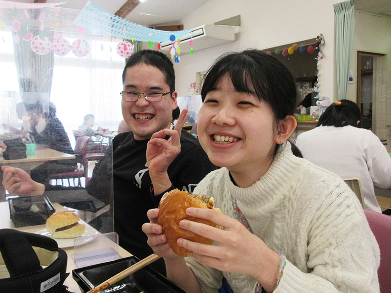 食事